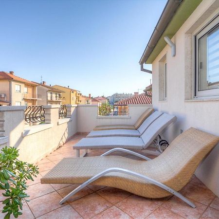 Diconi Apartment Pula Exterior foto